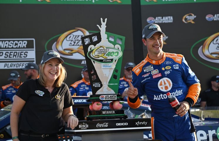 Quaker State 400 photos