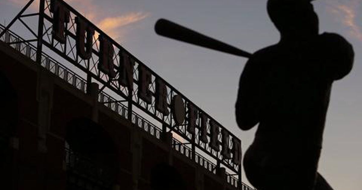 Stacey Abrams on X: America lost an extraordinary soul in  @HenryLouisAaron. On the field, he brought power + purpose. In the  community, Hank Aaron invested in progress, in people & in dreams.