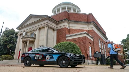 The Temple in Atlanta and other Atlanta-area Jewish community centers and synagogues increased security measures after the Oct. 7 attack on Israel by Hamas. (John Spink/The Atlanta Journal-Constitution)