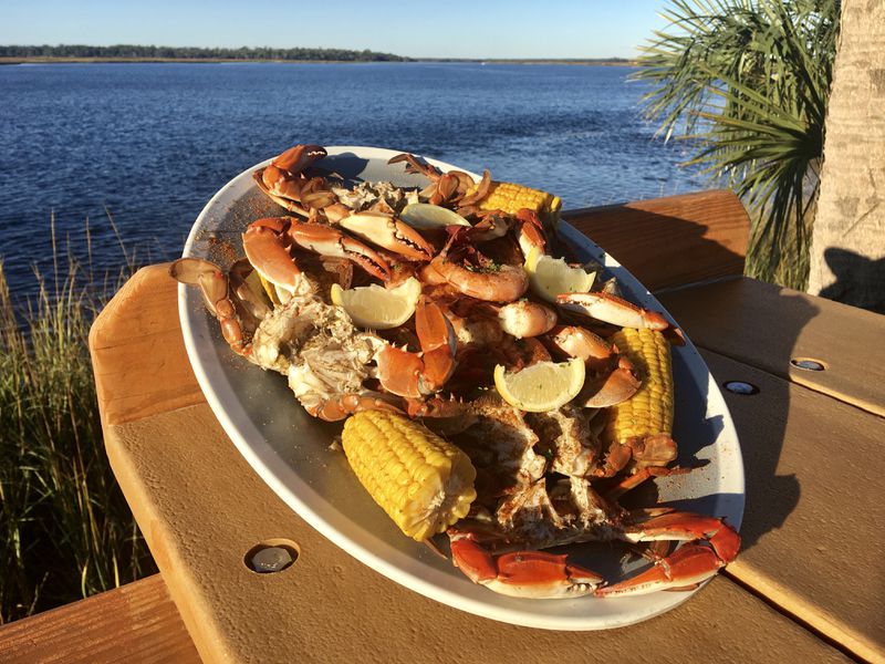 The Mayport Shrimp Trail takes diners to eateries that showcase Jacksonville's succulent seafood.
Credit: Visit Jacksonville