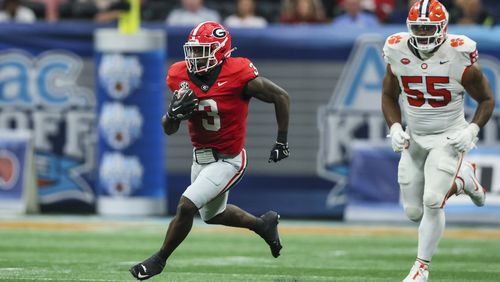 Georgia running back Nate Frazier (3) runs for a large gain during the second half against Clemson at Mercedes-Benz Stadium, on Saturday, Aug. 31, 2024, in Atlanta. Georgia won 34-3. (Jason Getz / AJC)
