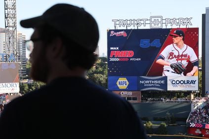 Brian Snitker's wayfaring journey to baseball's penthouse