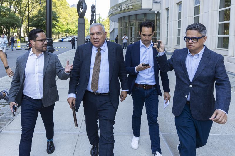 Frank Perez, attorney for longtime drug cartel leader Ismael “El Mayo” Zambada, leaves Brooklyn federal court after Zambada's arraignment Friday, Sept. 13, 2024, in New York. (AP Photo/Corey Sipkin)