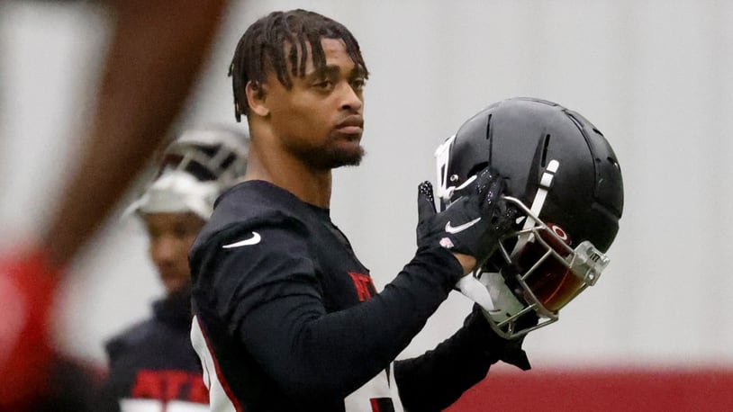 PFF names Mykal Walker as Falcons' breakout player for 2022