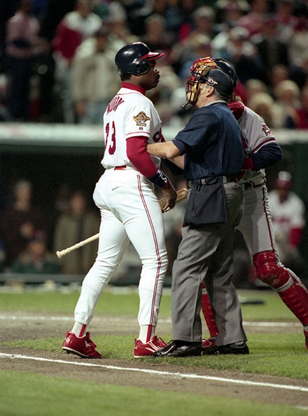 Eddie Murray lines out in the 4th inning, World Series Game Five, 1995 -  Atlanta Journal-Constitution Photographs - Georgia State University Library  Digital Collections