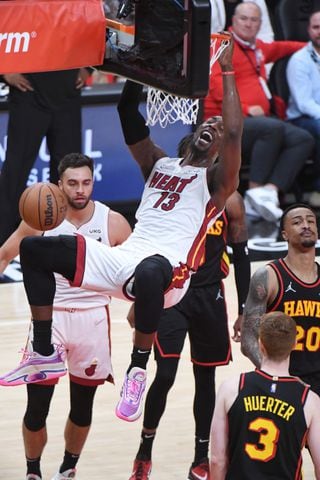 Hawks-Heat playoff photo