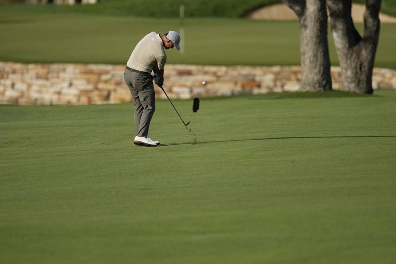 Adam Scott of Australia takes a shot on the third fairway during the second round of the BMW Championship golf tournament at Castle Pines Golf Club, Friday, Aug. 23, 2024, in Castle Rock, Colo. (AP Photo/Matt York)