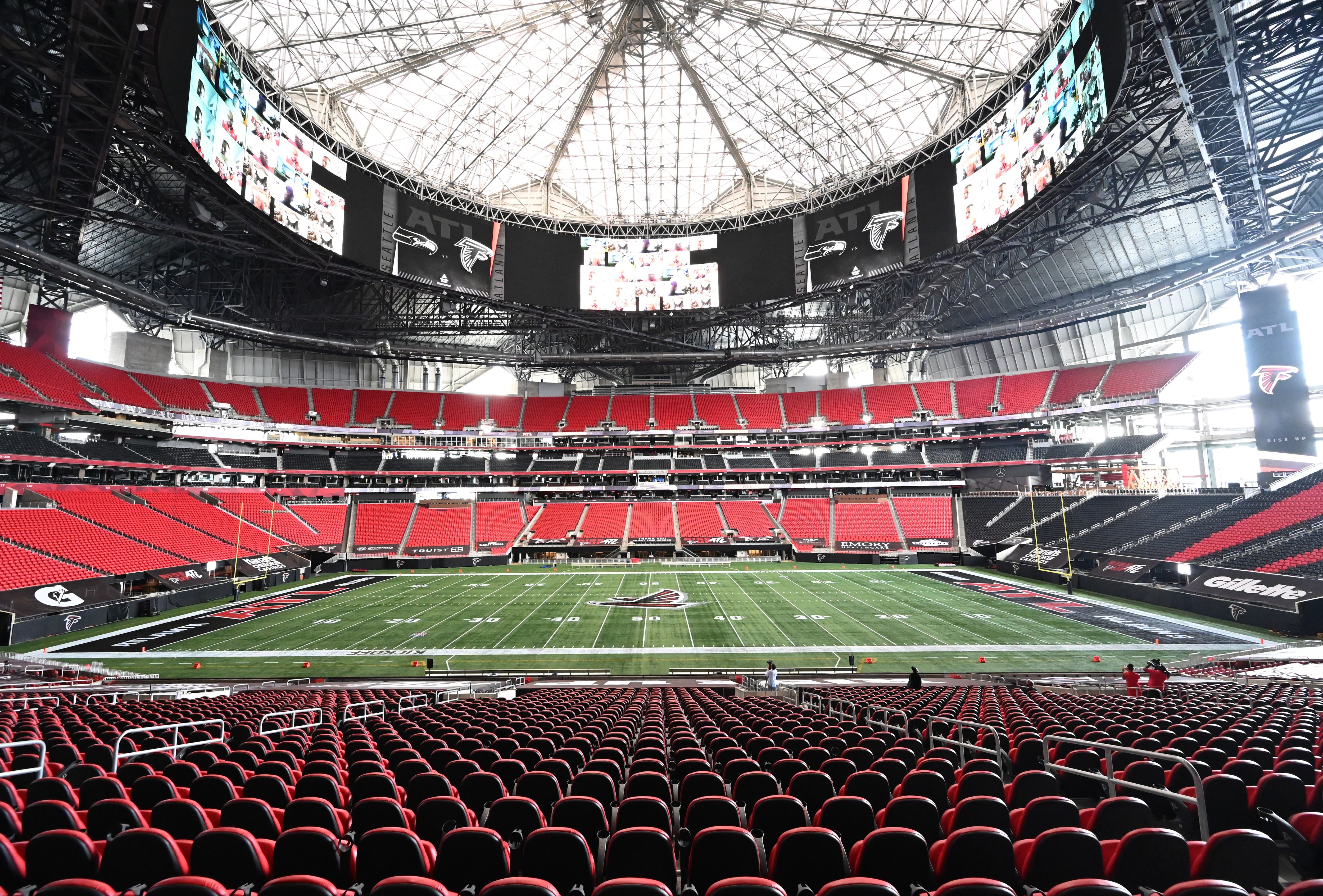 Falcons and Panthers clash in NFL season opener at Mercedes-Benz