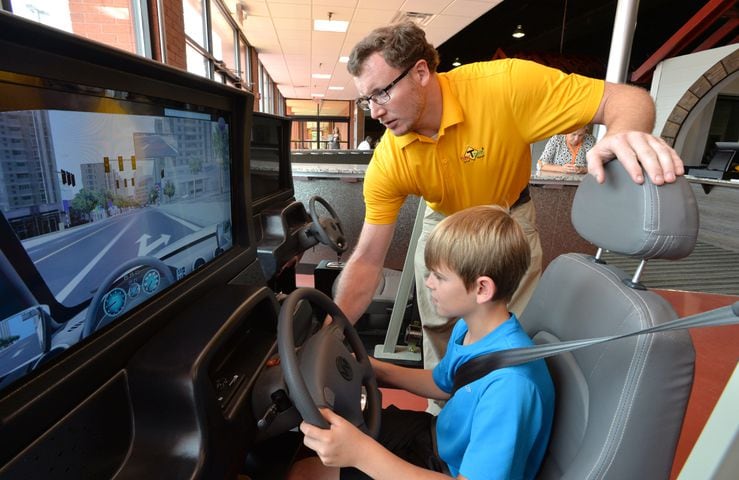 No car, no problem. Teens learning to drive with a video game.