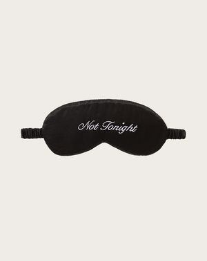 Blindfold Sex: 6 Reasons to Try It Tonight