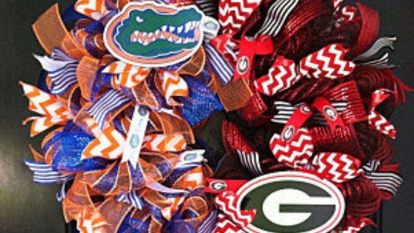 : Georgia / Florida House Divided Garden Flag :  Football