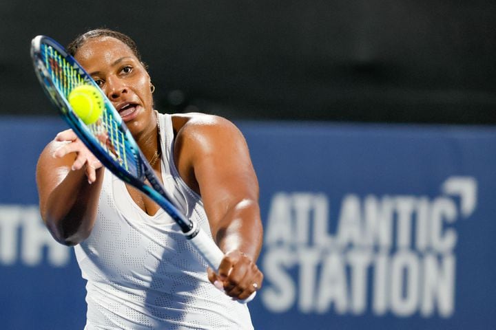 Taylor Townsend keeps an eye on the ball for a return against Sloane Stephens during an exhibition match in the  Atlanta Open at Atlantic Station on Sunday, July 21, 2024, in Atlanta.
(Miguel Martinez / AJC)