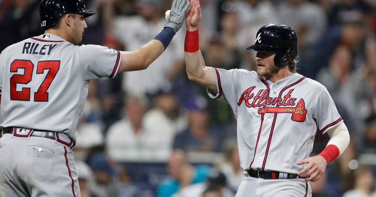 Josh Donaldson leading Braves' offensive onslaught