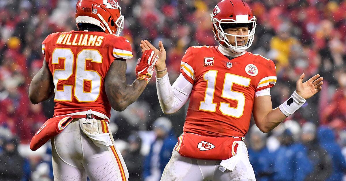 NFL SNF Anytime & First Touchdown Predictions: Tyreek Hill Torches New  England 