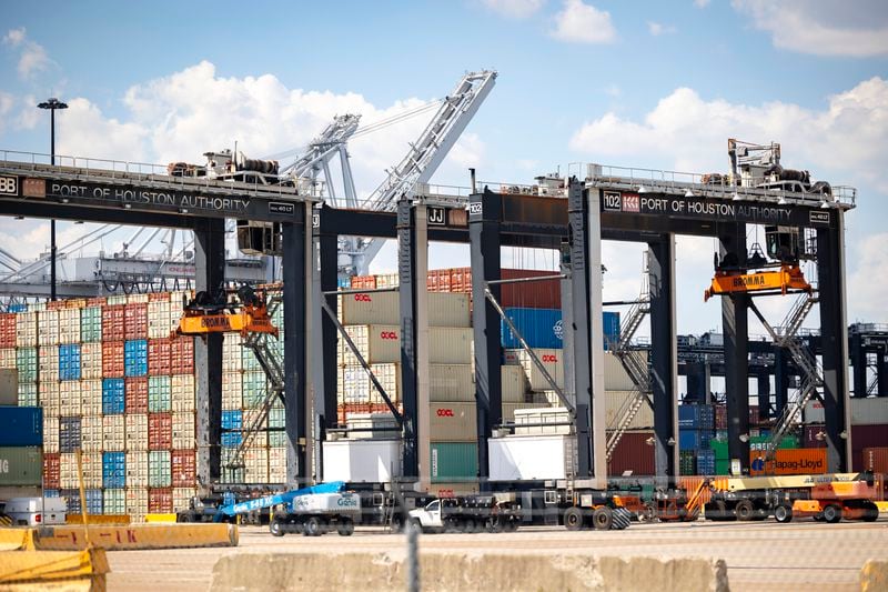 Work is completely stopped at the Barbours Cut Container Terminal during the first day of a dockworkers strike on Tuesday, Oct. 1, 2024, in Houston. (AP Photo/Annie Mulligan)