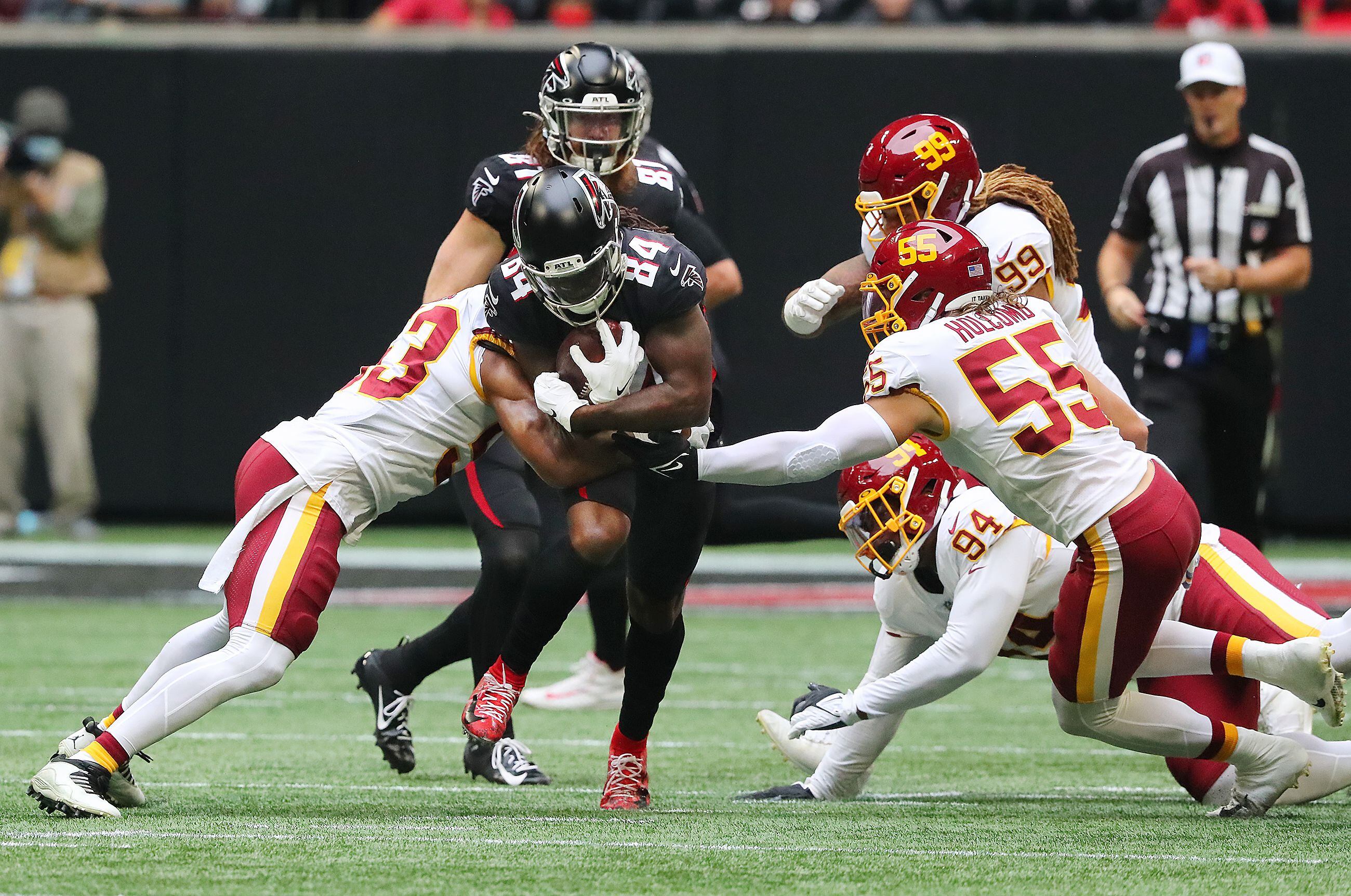 Washington beats Falcons 34-30 on late TD