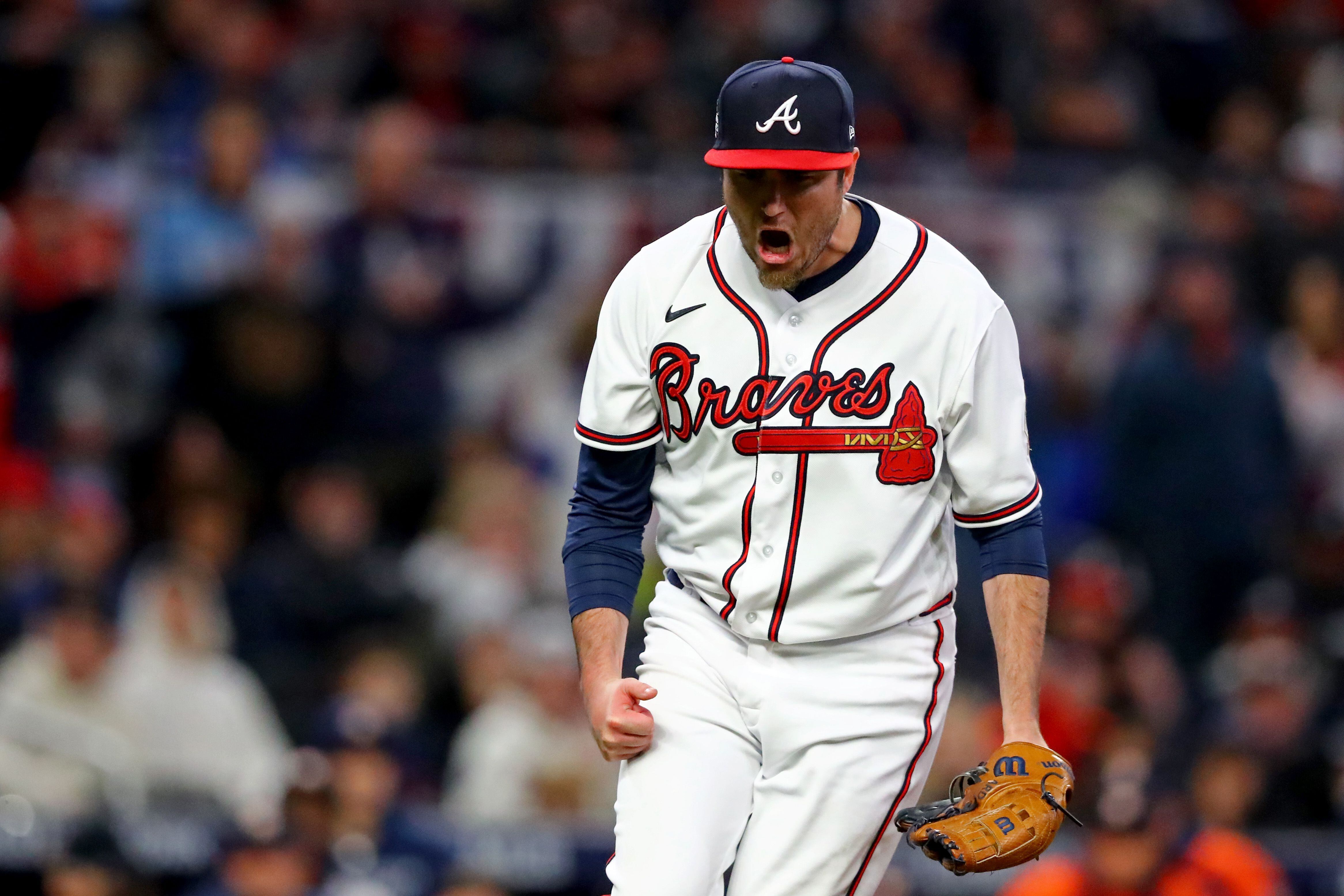 Giants agree to contract with Luke Jackson, ex-Braves reliever