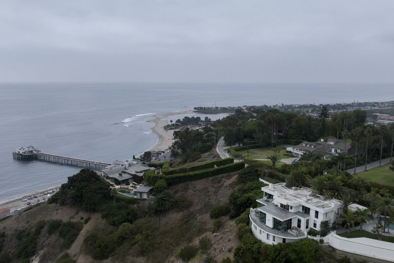 The Pacific coastline is shown Thursday, Sept. 12, 2024, in Malibu, Calif., following a 4.7 magnitude earthquake in the area. (AP Photo/Jae C. Hong)