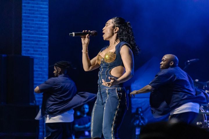 Rozonda "Chilli" Thomas dances during a TLC performance at the Stockbridge Amphitheater on Saturday, June 8, 2024. Credit: Kymani Culmer for the Atlanta Journal-Constitution