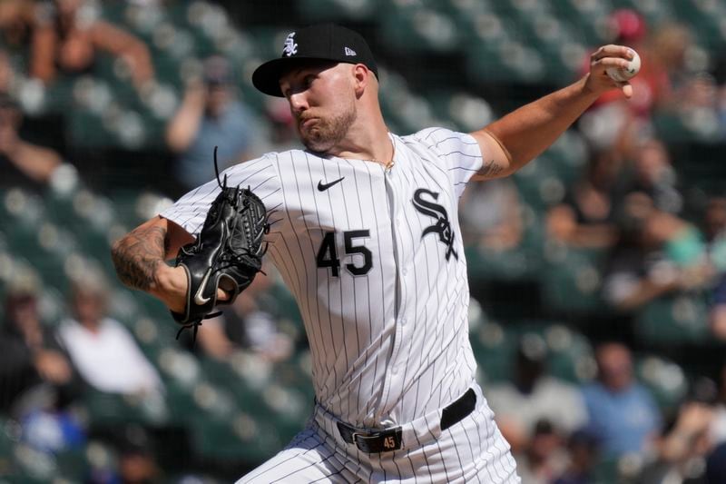 Chicago White Sox starting pitcher Garrett Crochet throws against the New York Mets during the first inning of a baseball game in Chicago, Sunday, Sept. 1, 2024. (AP Photo/Nam Y. Huh)