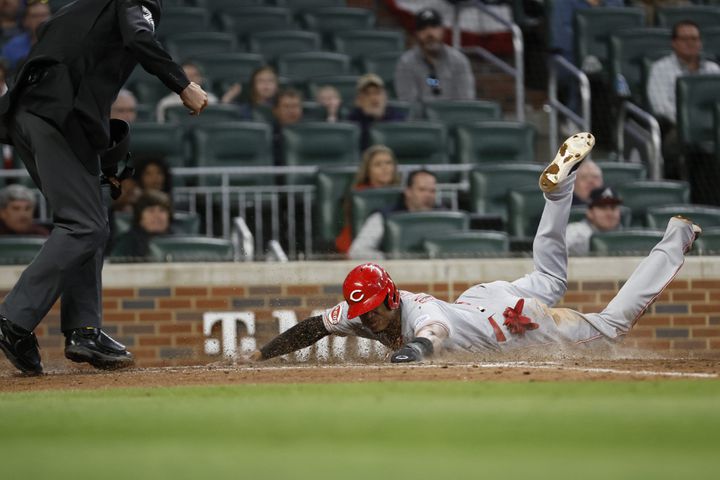 Braves catcher Murphy blasts walk-off home run, Rays extend perfect start  to 10-0