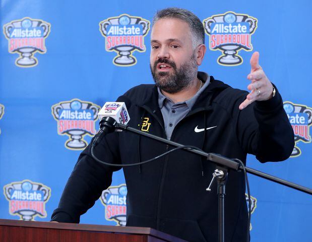 Photos: Bulldogs arrive at the Sugar Bowl