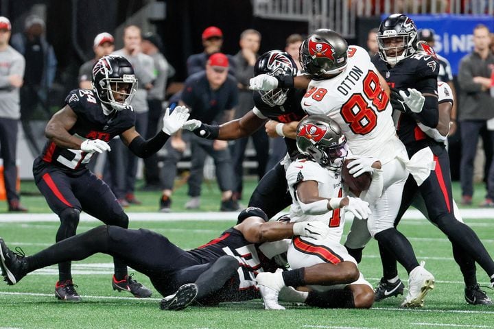 Atlanta Falcons vs Tampa Bay Buccaneers