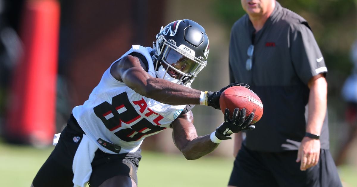 Falcons' rookie class not 'on scholarship