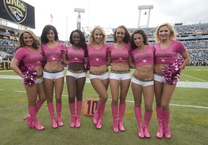 The Hottest Cheerleaders of the NFL - 2015