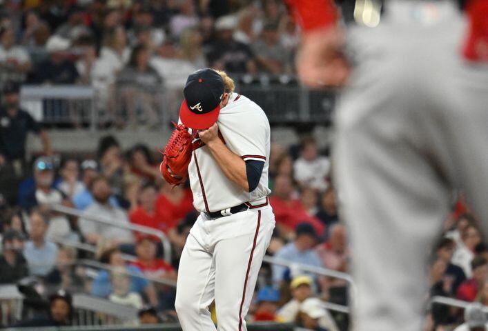 Braves' bullpen game starts well but ends with loss to Red Sox