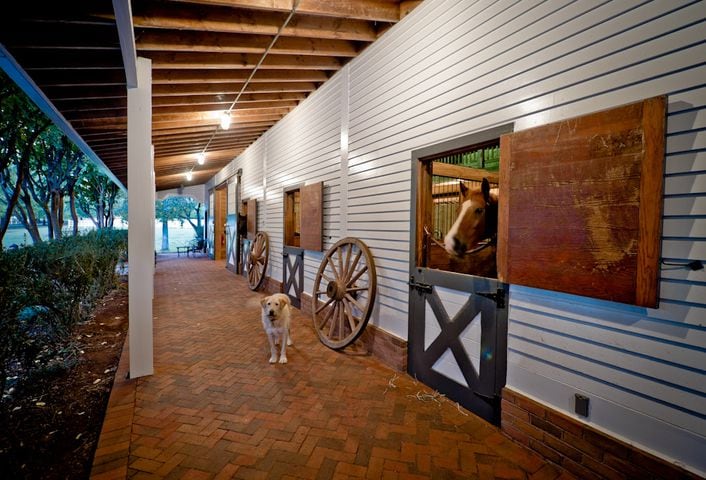 Monticello estate was built in 1840, moved in 1864