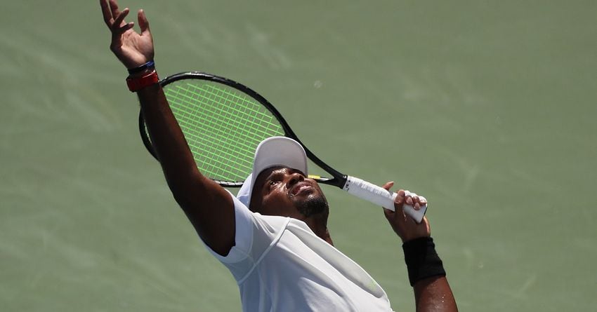 Donald Young loses to Matthew Ebden in straight sets at Atlanta Open