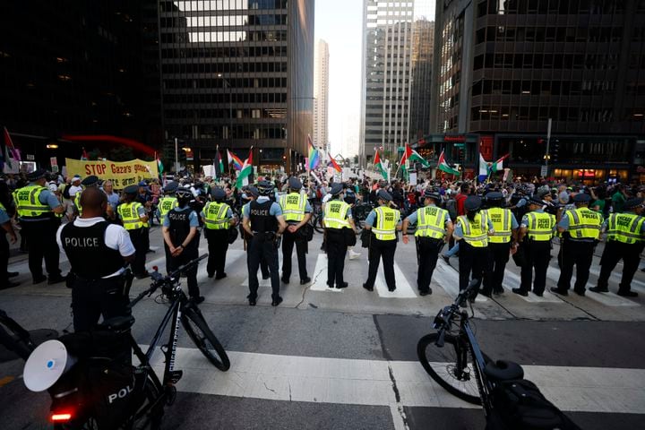 Thousands of activists expected in Chicago for Democratic convention