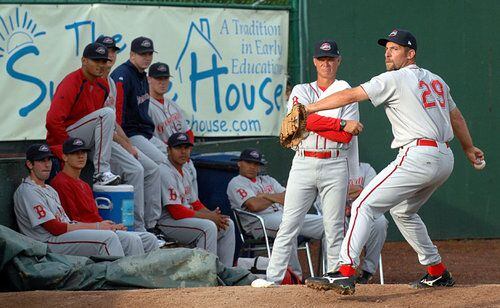 Smoltz to pitch Sunday in Greenville