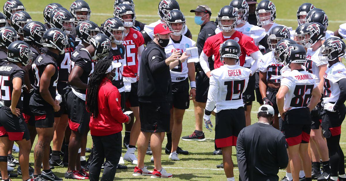 Former BYU Star Refuses To Sign Utah Utes Hat At Falcons Camp