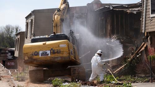 Demolition work begins on the former Forest Cove Apartments on Wednesday, March 20, 2024. (Ben Gray for the AJC)