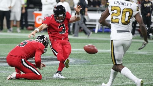 December 7, 2017 Atlanta: Falcons Matt Bryant kicks what proved to be the game winner for a 20-17 lead over the Saints during the fourth quarter in a NFL football game on Thursday, December 7, 2017, in Atlanta.  Curtis Compton/ccompton@ajc.com