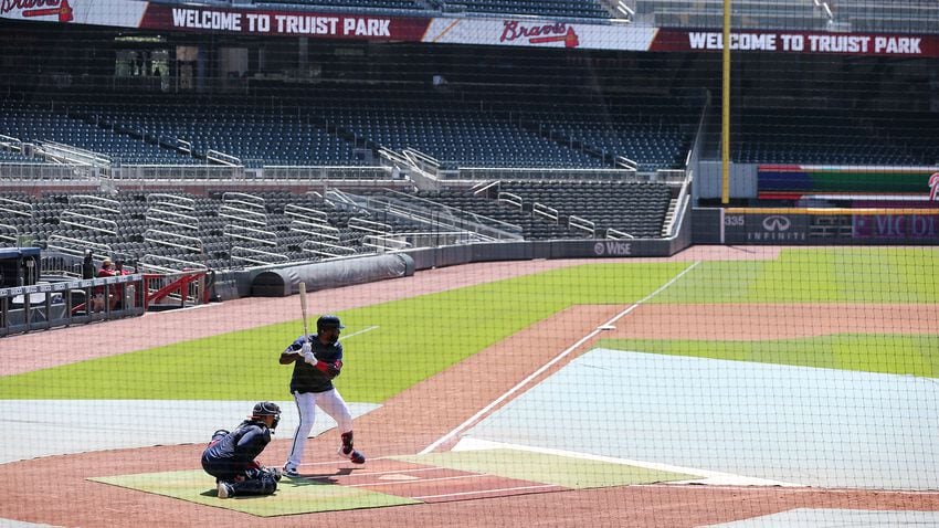 Felix Hernandez strong in spring debut as he tries to win a spot in Braves'  rotation 