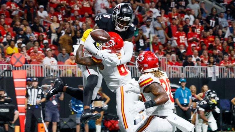 Replays showed the Kansas City Chiefs defender should have been flagged for contact with Falcons tight end Kyle Pitts.