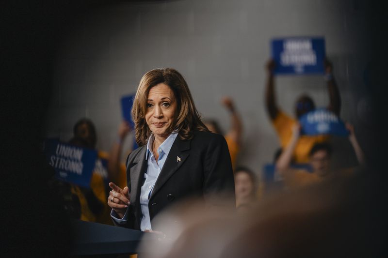 
 Vice President Kamala Harris, the Democratic presidential nominee, speaks during a campaign event at Northwestern High School in Detroit, Sept. 2, 2024. The candidates have never met, and may not meet again onstage during this campaign. Tonight they have a huge, fleeting spotlight to change how voters see their rival. (File photo by Jamie Kelter Davis/The New York Times)
                      