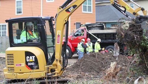 The Environmental Protection Agency has begun excavating and back filling properties on Atlanta’s Westside that were found to have dangerous levels of lead in the soil on Jan. 27, 2020. MIGUEL MARTINEZ / FOR THE AJC