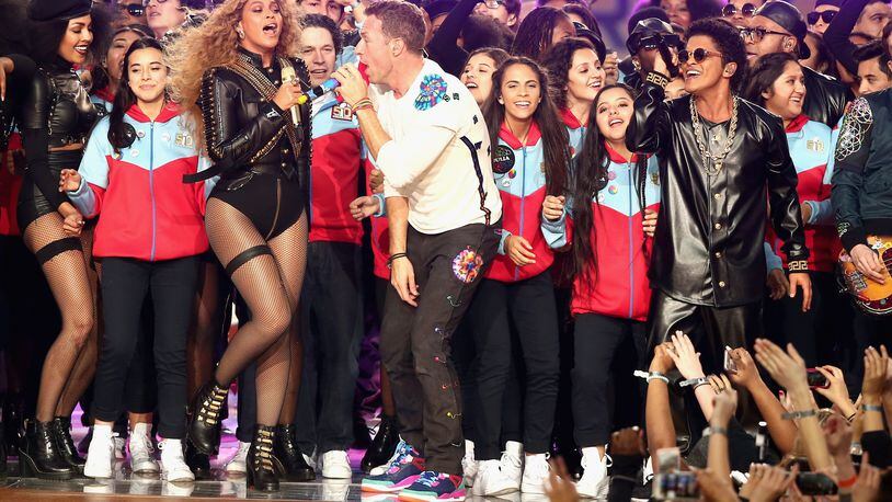 Super Bowl 2016 halftime: Coldplay, Beyoncé, Bruno Mars pay