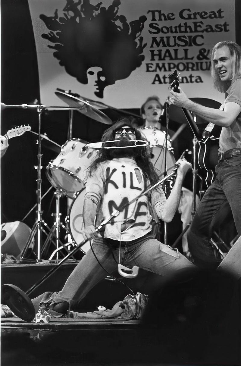 Darryl Rhoades performs his song "Boot in Your Face" with the band Cruis-O-Matic as the opening act during the infamous U.S. debut of the Sex Pistols. Photo: Murray Silver Jr.