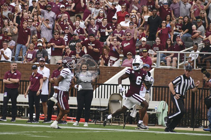 Mississippi State Receiver Jordan Mosley (6) runs down the sideline during an NCAA college football game Saturday, Aug. 31, 2024, in Starkville, Miss. (Aimee Cronan/The Gazebo Gazette via AP)