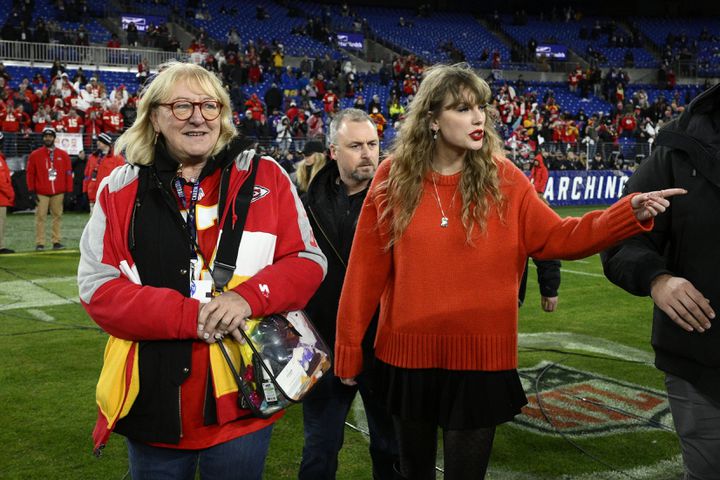 Taylor swift at Chiefs games