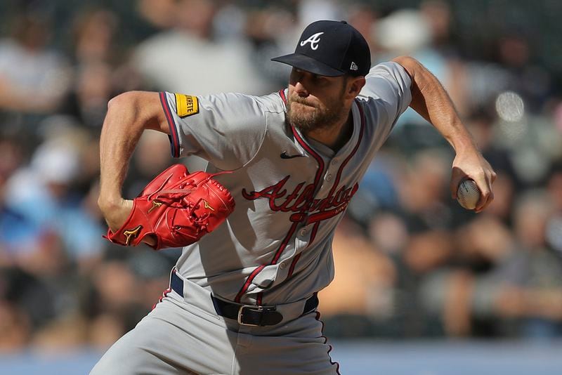 Atlanta Braves' Chris Sale throws during the sixth inning of a baseball game against the Chicago White Sox, Thursday, June 27, 2024, in Chicago. (AP Photo/Melissa Tamez)