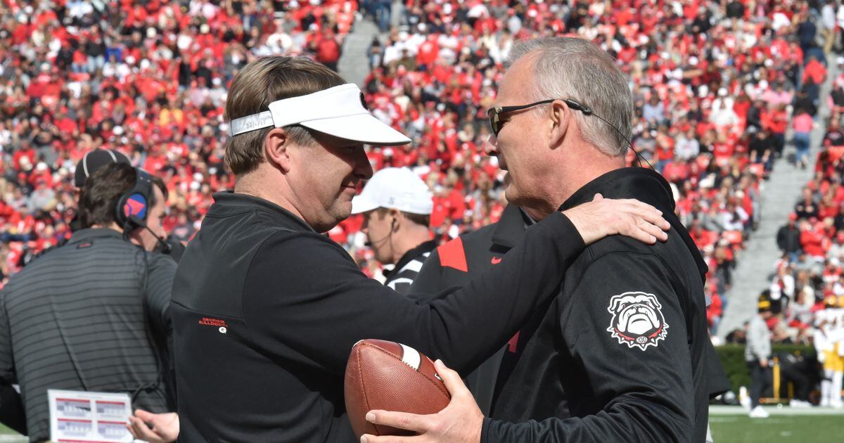 Georgia v. Missouri: Joc Pederson, Braves mascot in Sanford Stadium