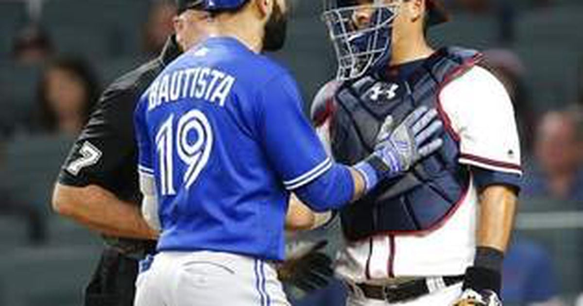 Jose Bautista bat flip inspires vicious clap back from Braves pitcher