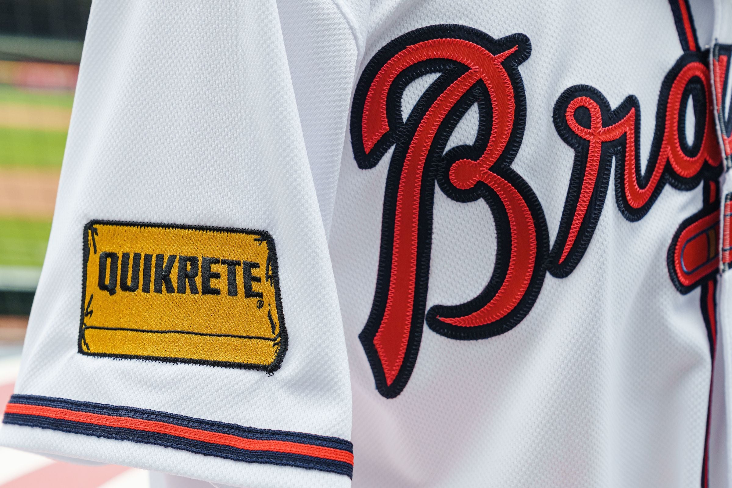 Atlanta Braves Quikrete Patch: Team's gaudy sleeve sponsor