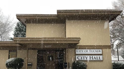 Snow at Tucker City Hall.